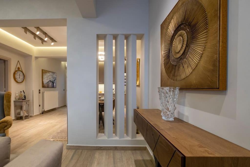 Maison De Luxx A10, Cozy Apartment With Garden In Larissa Exterior foto